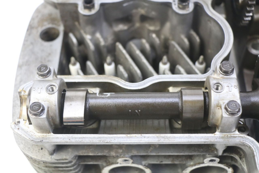 photo de ZYLINDERKOPF KAWASAKI ZEPHYR 1100 ( - 1995) - Weitere Ansicht des Artikels