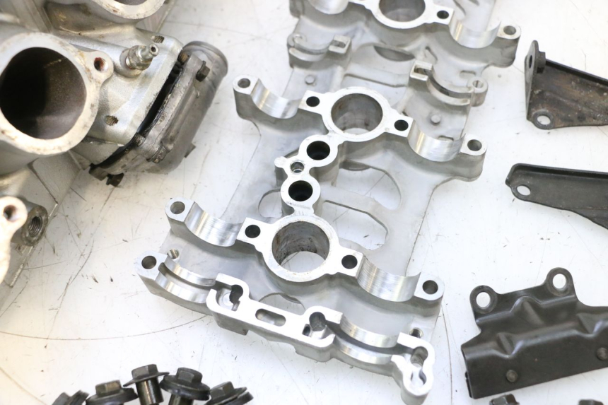 photo de ZYLINDERKOPF KAWASAKI ZX-6R ZX6R 600 (2000 - 2002) - Oberflächenzustand und Material