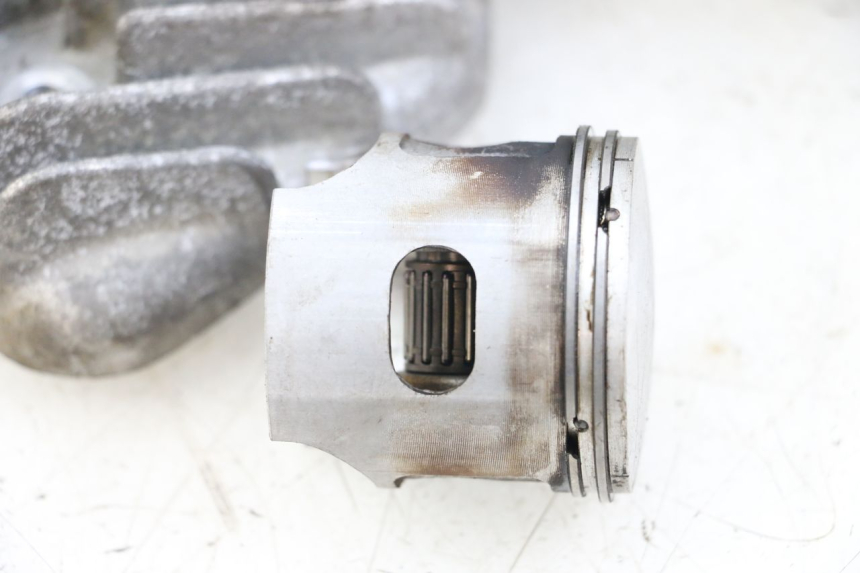 photo de ZYLINDER PEUGEOT BUXY 50 (1993 - 1998) - Detaillierte Sichtprüfung