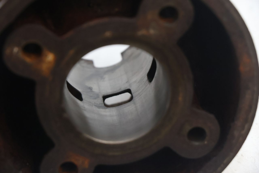 photo de ZYLINDER HM HONDA DERAPAGE 50 (2007 - 2009) - Details der Befestigungspunkte