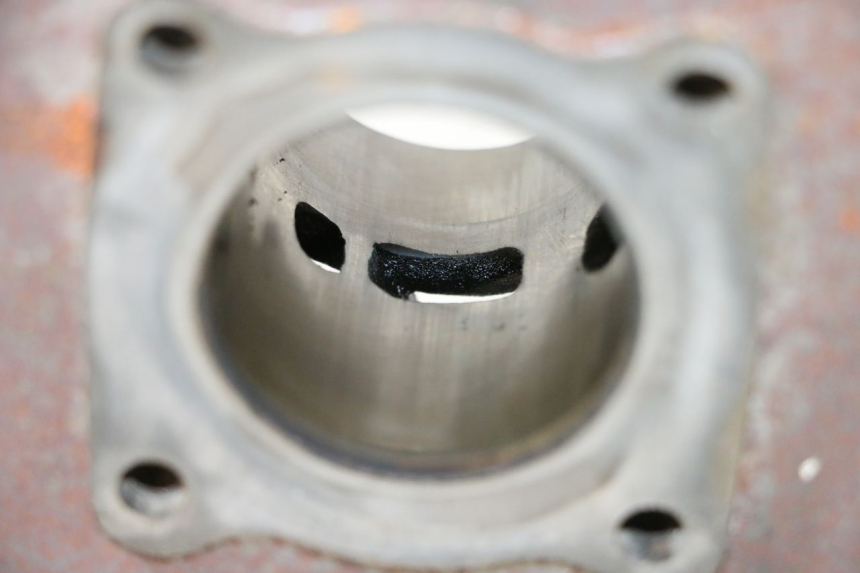 photo de ZYLINDER PEUGEOT KISBEE 2T 50 (2010 - 2017) - Alternative Perspektive