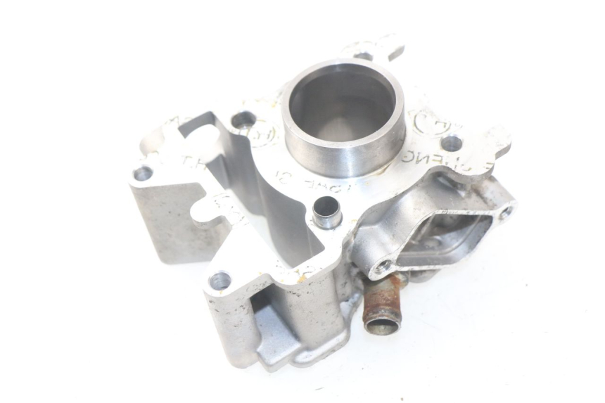 photo de ZYLINDER MBK OVETTO 4T 50 (2008 - 2016) - Oberflächenzustand und Material