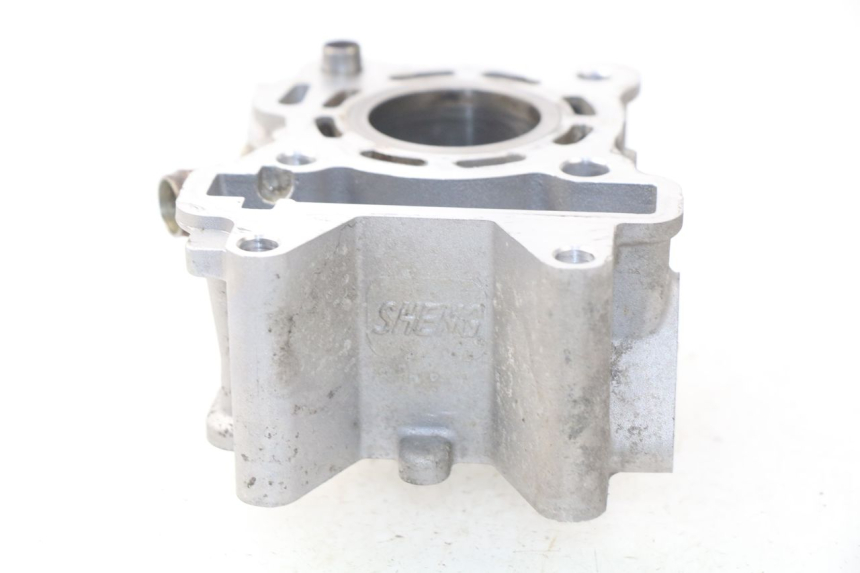 photo de ZYLINDER MBK OVETTO 4T 50 (2008 - 2016) - Kennzeichnungen und Originalreferenzen