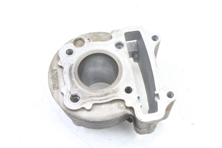 photo de ZYLINDER PEUGEOT KISBEE 4T 50 (2018 - 2022) - Zoom auf Gebrauchszustand