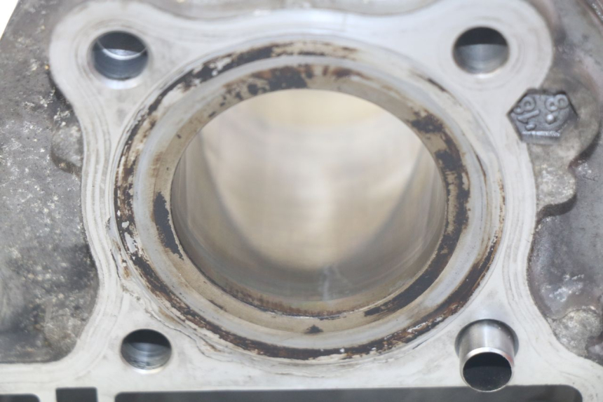 photo de ZYLINDER KOLBEN KYMCO AGILITY 4T 50 (2018 - 2022) - Alternative Perspektive