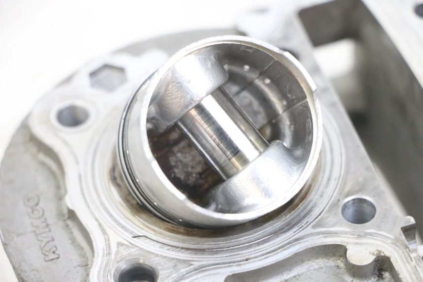 photo de ZYLINDER KOLBEN KYMCO AGILITY 4T 50 (2018 - 2022) - Weitere Ansicht des Artikels