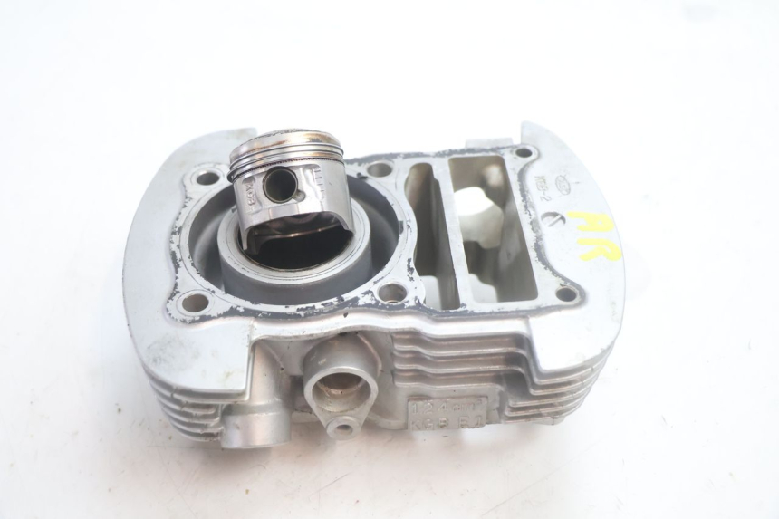 photo de ZYLINDER MIT KOLBEN HINTEN HONDA XLV VARADERO 125 (2007 - 2012) - Hauptansicht