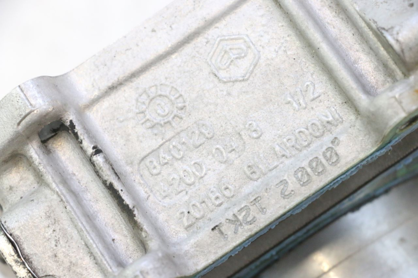 photo de ZYLINDER MIT KOLBEN VORNE GILERA GP 800 (2007 - 2013) - Gesamtansicht des Produkts