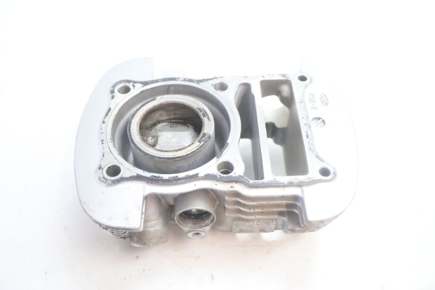 photo de ZYLINDER MIT KOLBEN VORNE HONDA XLV VARADERO 125 (2007 - 2012) - Technische Nahaufnahme