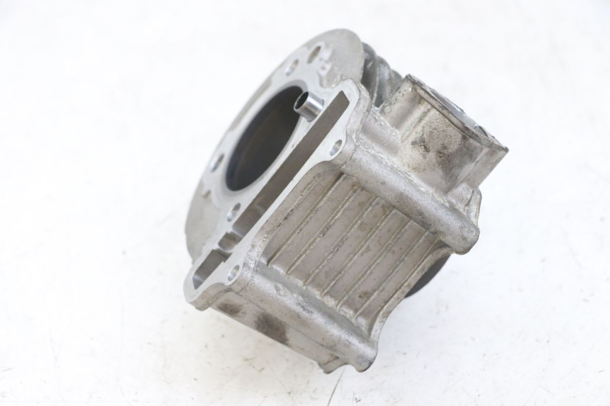 photo de ZYLINDER KOLBEN JONWAY AZTRAL 125 (2008 - 2017) - Details der Befestigungspunkte