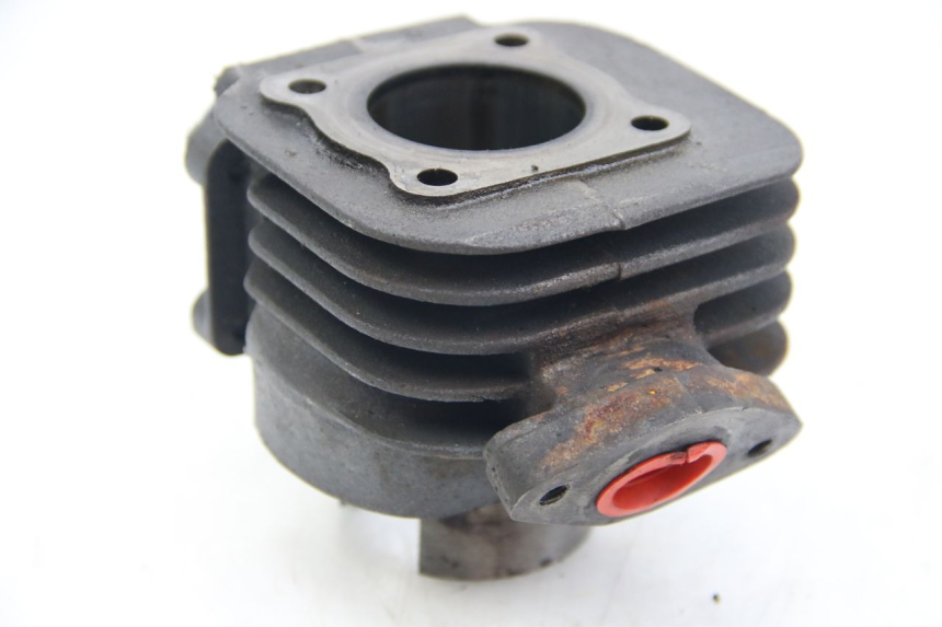 photo de ZYLINDER KOLBEN MBK BOOSTER SPIRIT NAKED 50 (2004 - 2017) - Details der Befestigungspunkte