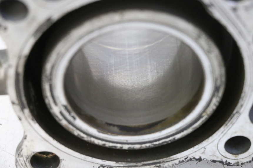 photo de ZYLINDER KOLBEN SUZUKI BURGMAN 125 (2007 - 2014) - Technische Nahaufnahme