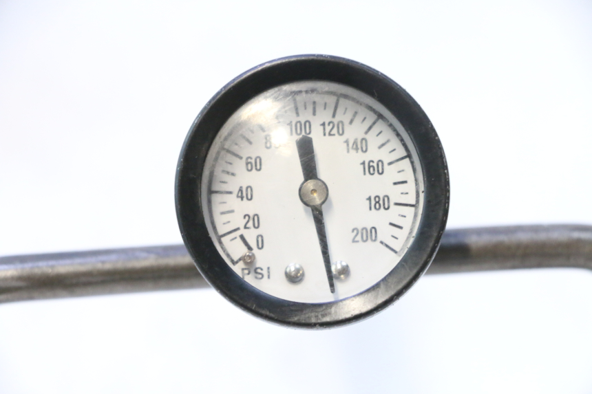 photo de ZYLINDER KOLBEN SUZUKI BURGMAN EXECUTIVE ABS 650 (2006 - 2012) - Zoom auf Gebrauchszustand