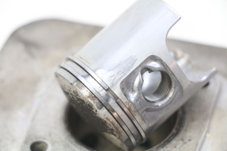 photo de ZYLINDER KOLBEN PEUGEOT BUXY 50 (1993 - 1998) - Ergänzendes Produktfoto