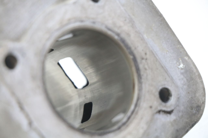 photo de ZYLINDER KOLBEN PEUGEOT BUXY 50 (1993 - 1998) - Gesamtansicht des Produkts