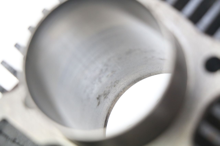 photo de ZYLINDER KOLBEN CCR DIRT BIKE 110 - Zoom auf Gebrauchszustand