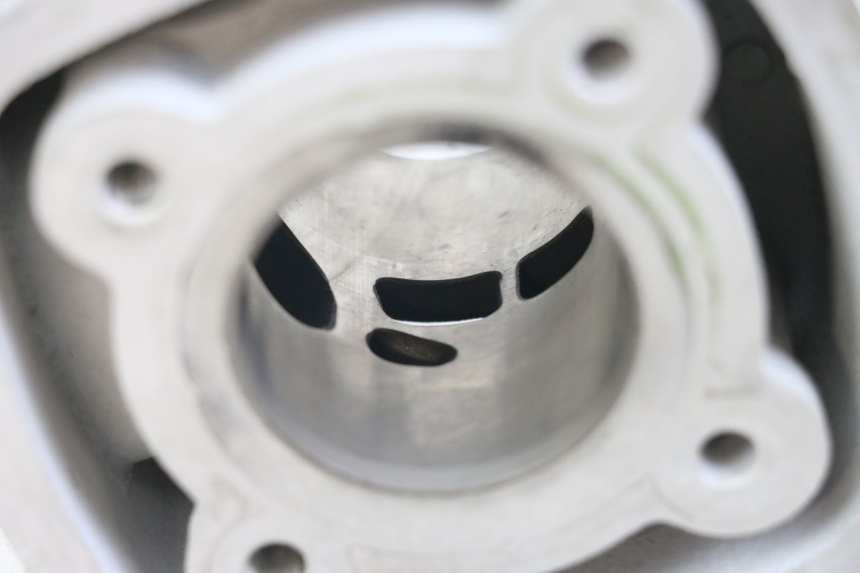 photo de ZYLINDER KOLBEN GILERA DNA 50 (2000 - 2007) - Technische Nahaufnahme