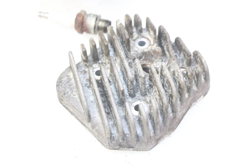 photo de ZYLINDER KOLBEN PEUGEOT ELYSTAR 50 (2002 - 2014) - Fokus auf die Struktur