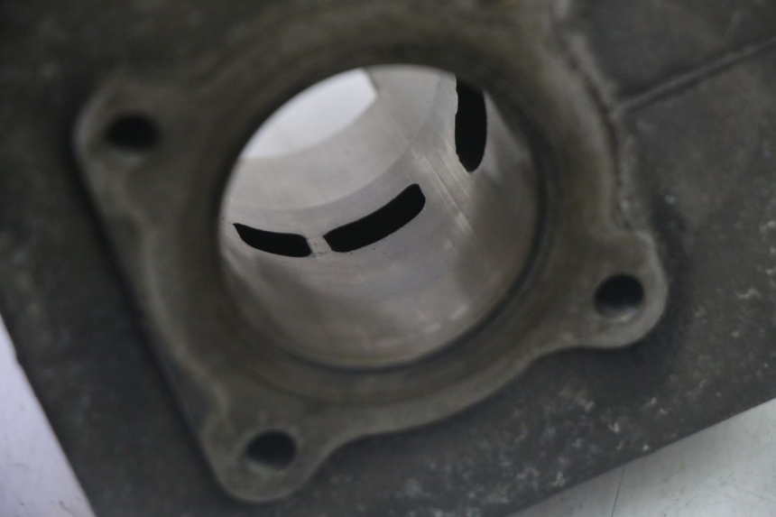 photo de ZYLINDER KOLBEN PEUGEOT ELYSTAR 50 (2002 - 2014) - Oberflächenzustand und Material
