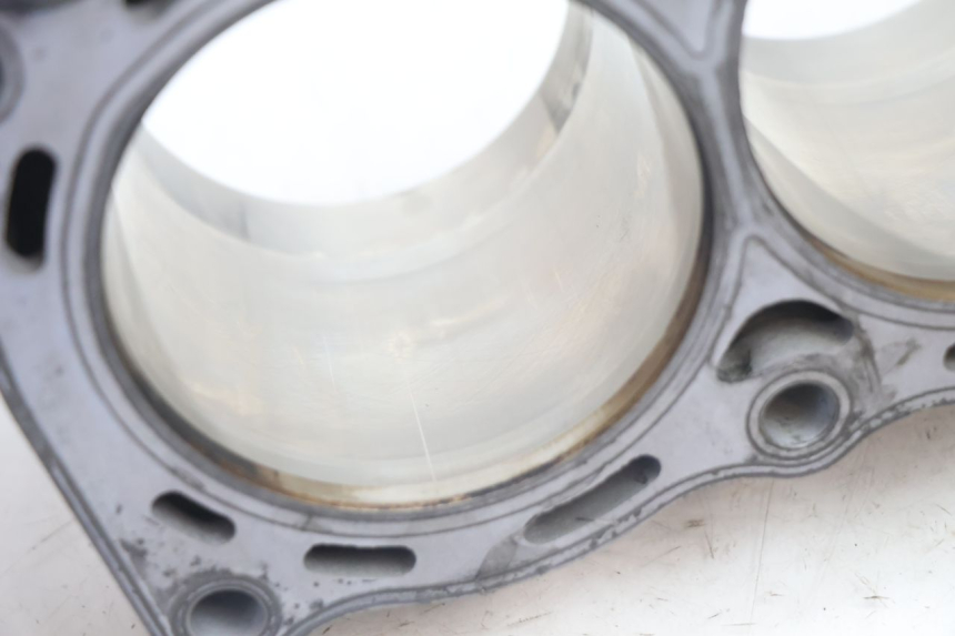 photo de ZYLINDER KOLBEN KAWASAKI ER-6 ER6 N 650 (2005 - 2009) - Detailansicht des Bauteils