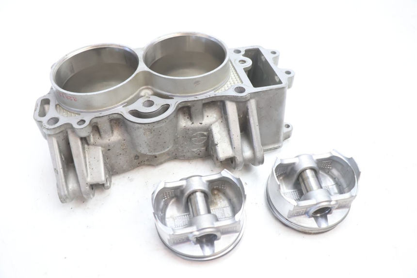 photo de ZYLINDER KOLBEN KAWASAKI ER-6 ER6 N 650 (2005 - 2009) - Technische Nahaufnahme