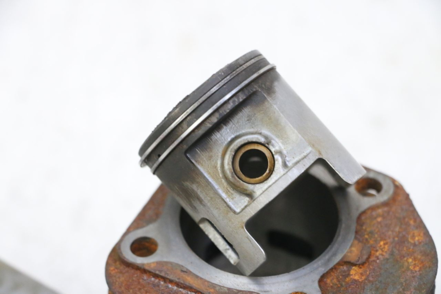 photo de ZYLINDER KOLBEN KEEWAY F-ACT FACT 50 (2006 - 2011) - Zoom auf Gebrauchszustand