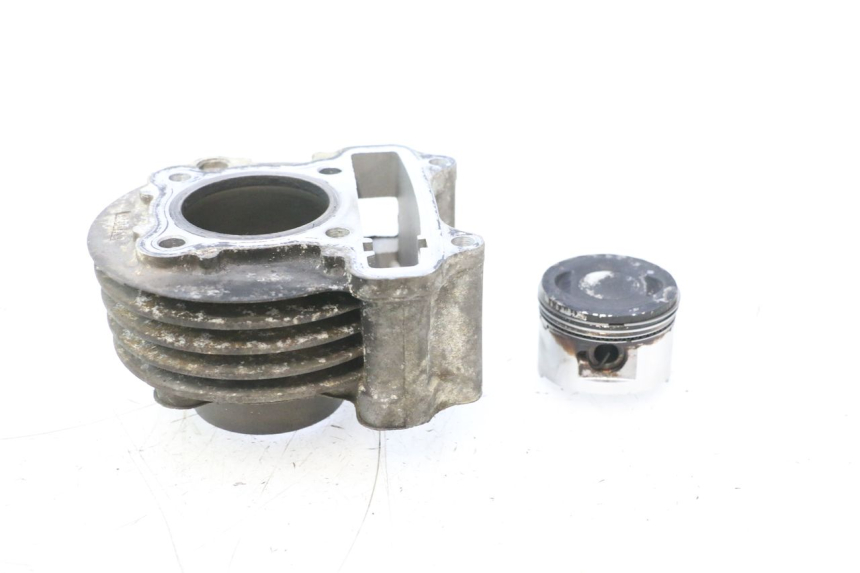 photo de ZYLINDER KOLBEN JM MOTORS F45i 4T 50 (2020 - 2023) - Hauptansicht
