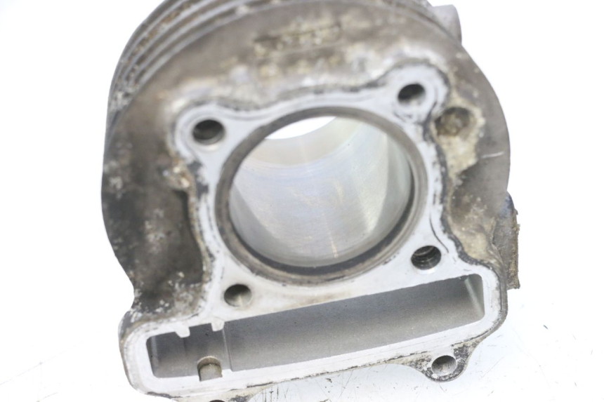 photo de ZYLINDER KOLBEN JM MOTORS F45i 4T 50 (2020 - 2023) - Details der Befestigungspunkte