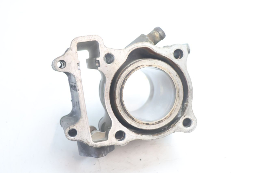 photo de ZYLINDER KOLBEN HONDA FES S-WING SWING ABS 125 (2007 - 2015) - Details der Befestigungspunkte
