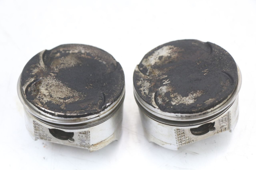 photo de ZYLINDER KOLBEN HONDA FJS SILVER WING SILVERWING 400 (2005 - 2008) - Hochauflösende Nahaufnahme