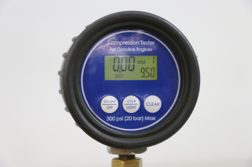 photo de ZYLINDER KOLBEN HONDA FJS SILVER WING SILVERWING 400 (2005 - 2008) - Alternativer Blickwinkel