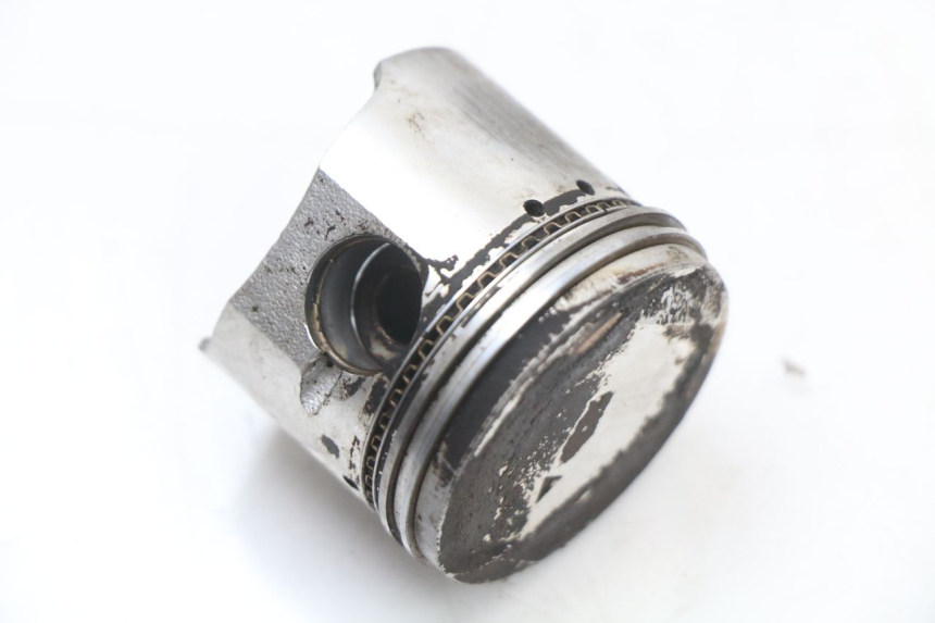 photo de ZYLINDER KOLBEN PIAGGIO FLY 4T 50 (2004 - 2010) - Weitere Ansicht des Artikels