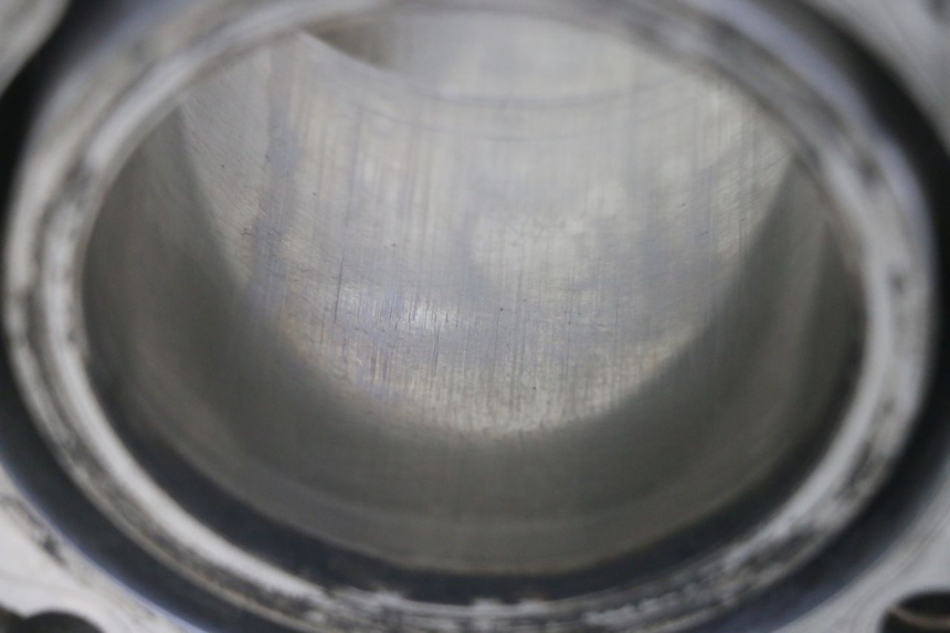 photo de ZYLINDER KOLBEN HONDA FORZA ABS 300 (2013 - 2017) - Alternative Perspektive