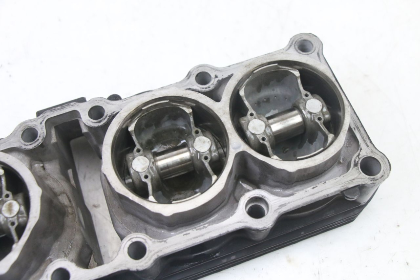 photo de ZYLINDER KOLBEN YAMAHA FZS FAZER 600 (2001 - 2003) - Hochauflösende Nahaufnahme