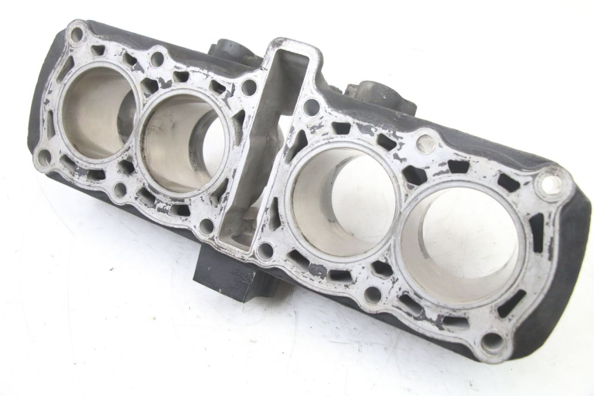 photo de ZYLINDER KOLBEN YAMAHA FZS FAZER 600 (2001 - 2003) - Alternativer Blickwinkel