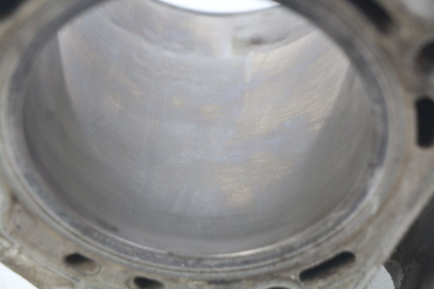 photo de ZYLINDER KOLBEN PEUGEOT GEOPOLIS 400 (2007 - 2013) - Technische Nahaufnahme