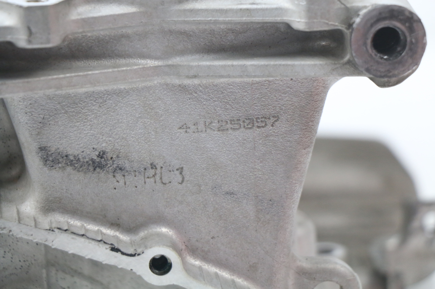 photo de ZYLINDER KOLBEN SUZUKI GSX-R GSXR K16 1000 (2012 - 2016) - Alternative Perspektive
