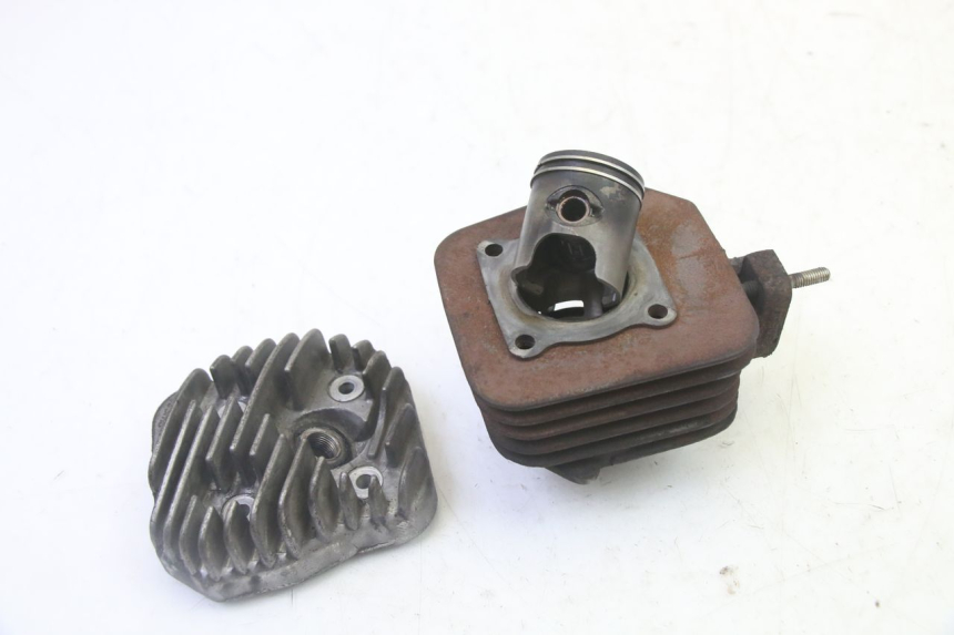 photo de ZYLINDER KOLBEN PEUGEOT KISBEE 2T 50 (2010 - 2017) - Hauptansicht