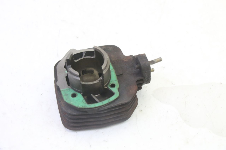 photo de ZYLINDER KOLBEN PEUGEOT KISBEE 2T 50 (2010 - 2017) - Hochauflösende Nahaufnahme