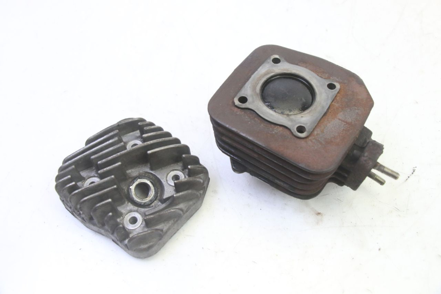 photo de ZYLINDER KOLBEN PEUGEOT KISBEE 2T 50 (2010 - 2017) - Alternative Perspektive