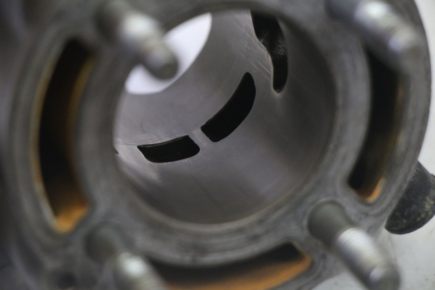 photo de ZYLINDER KOLBEN KAWASAKI KX 65 (2000 - 2019) - Charakteristische Merkmale