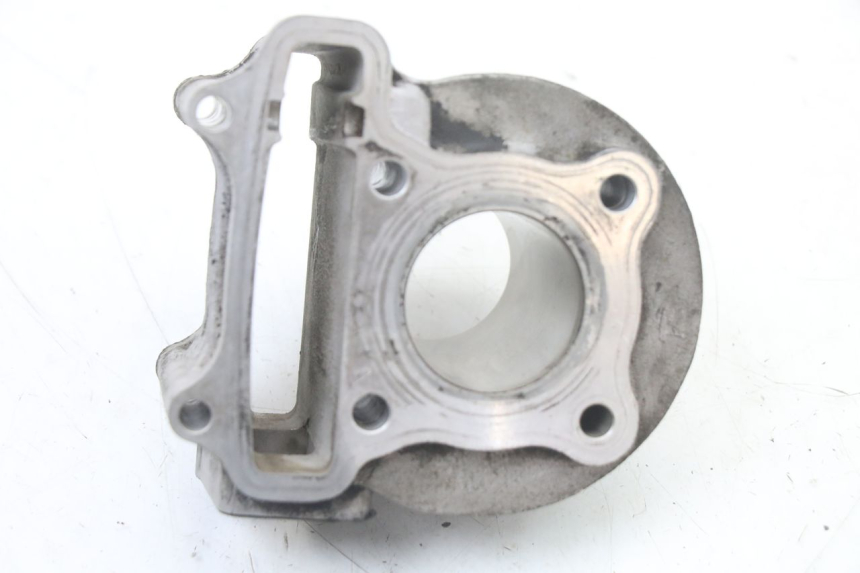 photo de ZYLINDER KOLBEN KYMCO DINK 4T 50 (2007 - 2018) - Geprüftes Gebrauchtteil