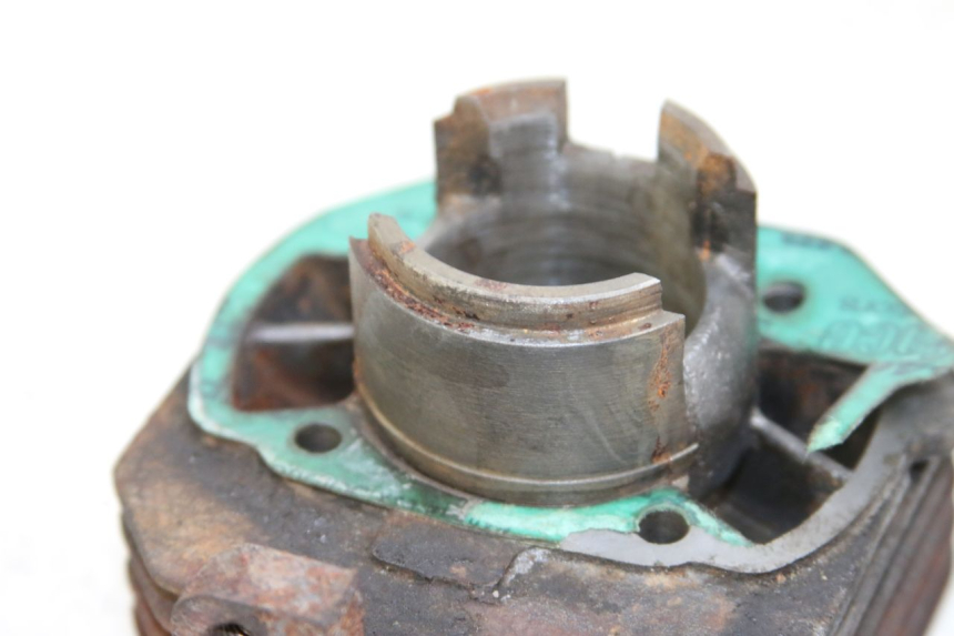 photo de ZYLINDER KOLBEN PEUGEOT LUDIX 50 (2005 - 2007) - Details der Befestigungspunkte