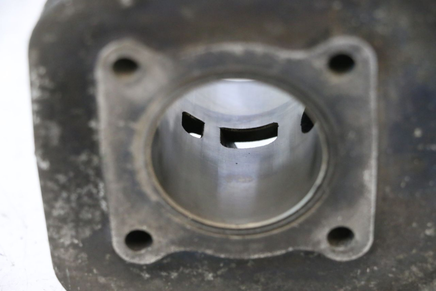 photo de ZYLINDER KOLBEN PEUGEOT LUDIX ONE 14P 50 (2004 - 2013) - Technische Nahaufnahme