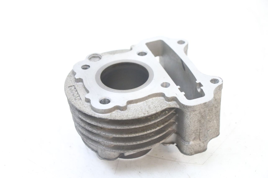 photo de ZYLINDER KOLBEN MASH CITY 4T 50 (2018 - 2020) - Details der Befestigungspunkte