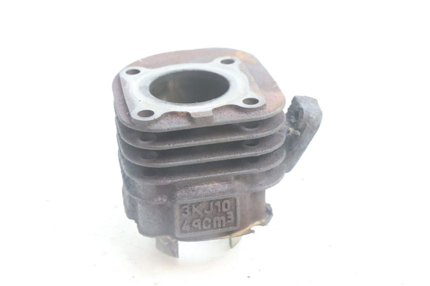 photo de ZYLINDER KOLBEN YAMAHA NEO'S NEOS 2T 50 (1998 - 2007) - Details der Befestigungspunkte