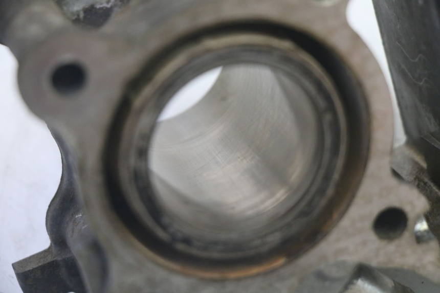 photo de ZYLINDER KOLBEN YAMAHA NEOS NEO'S 4T 50 (2008 - 2016) - Oberflächenzustand und Material