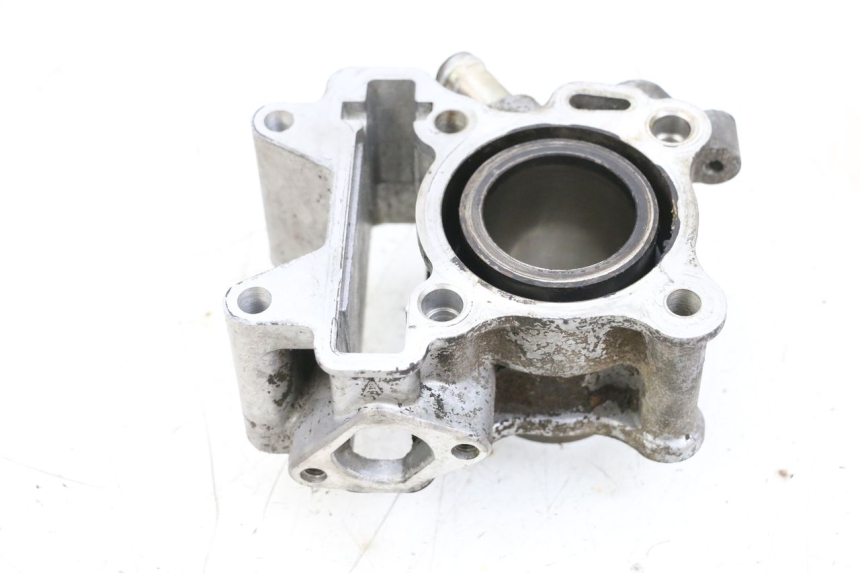 photo de ZYLINDER KOLBEN YAMAHA NEOS NEO'S 4T 50 (2008 - 2016) - Charakteristische Merkmale