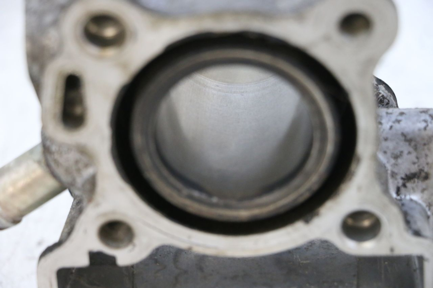 photo de ZYLINDER KOLBEN YAMAHA NEOS NEO'S 4T 50 (2008 - 2016) - Technische Nahaufnahme