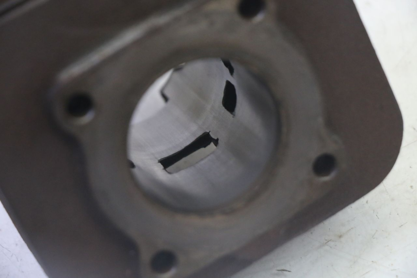 photo de ZYLINDER KOLBEN PIAGGIO NEW TYPHOON 50 (2010 - 2017) - Weitere Ansicht des Artikels